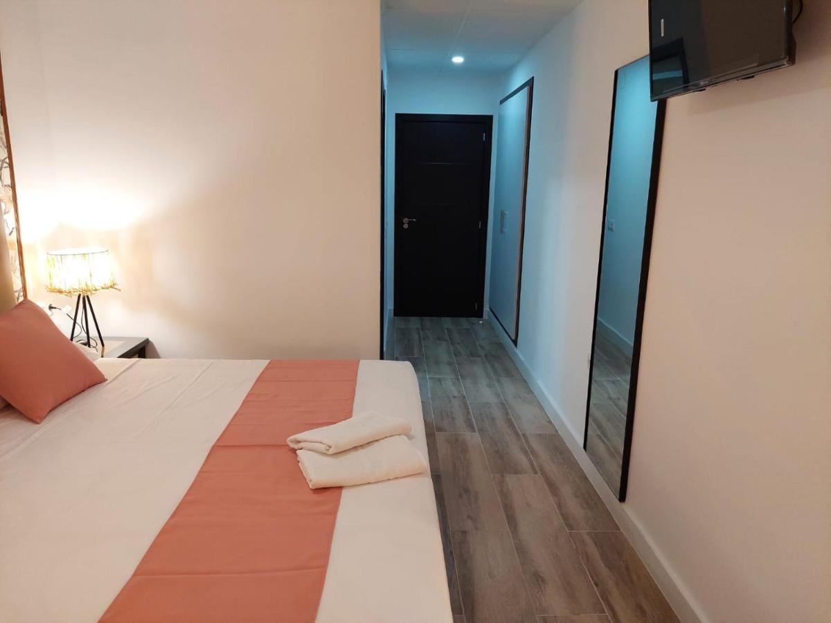 Hostal Garden Rous Paiporta المظهر الخارجي الصورة