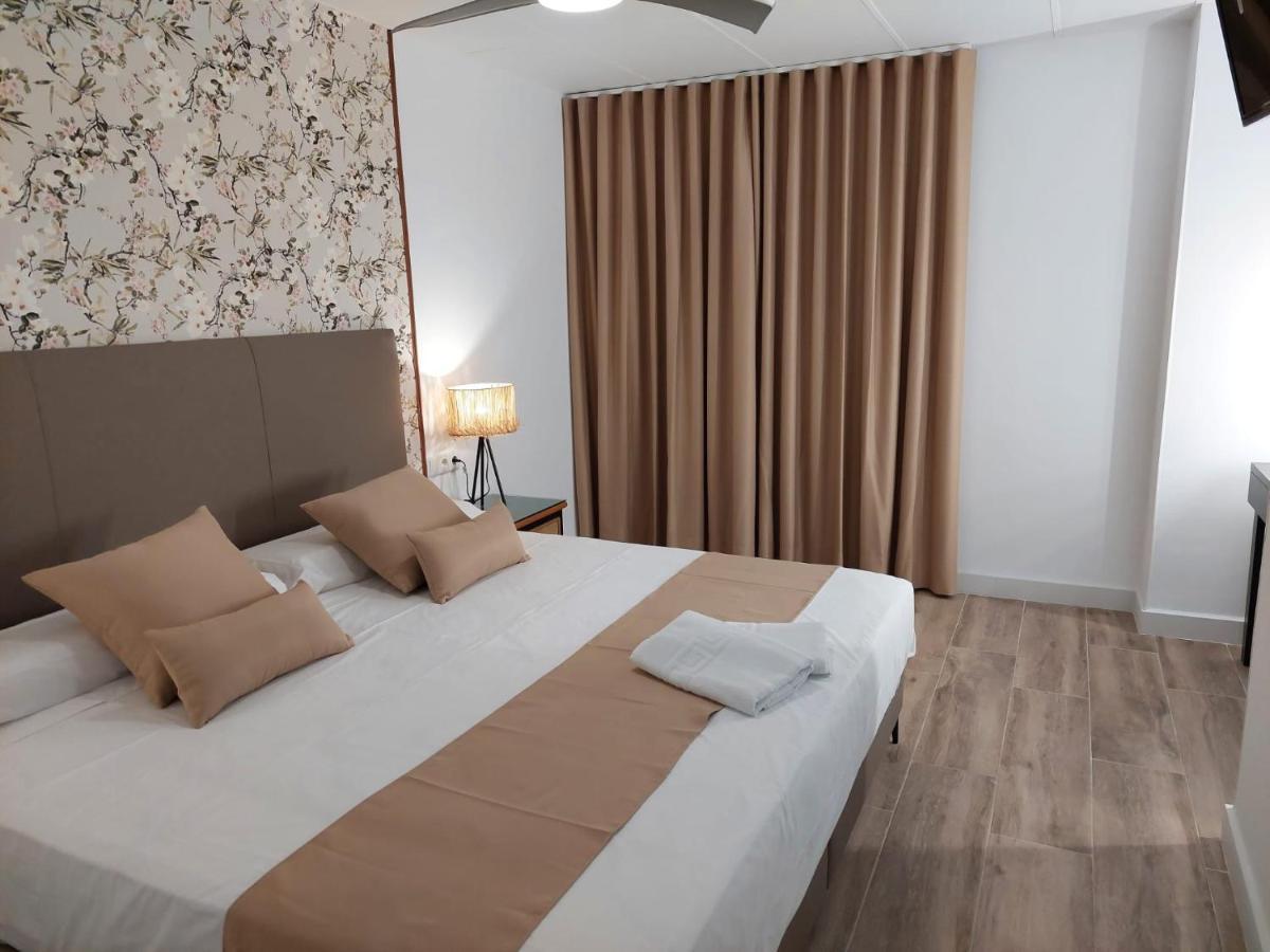 Hostal Garden Rous Paiporta المظهر الخارجي الصورة